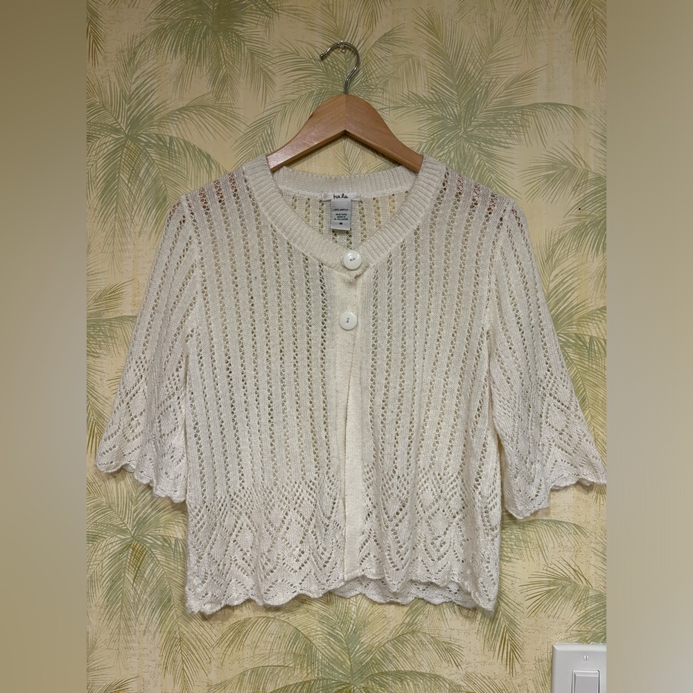 Isela open front crop cardigan. Size M